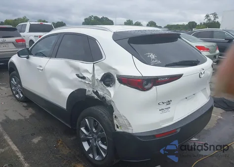 2022 Mazda Cx-30 Premium z USA, uszkodzony, nr VIN 3MVDMBDL8NM447684